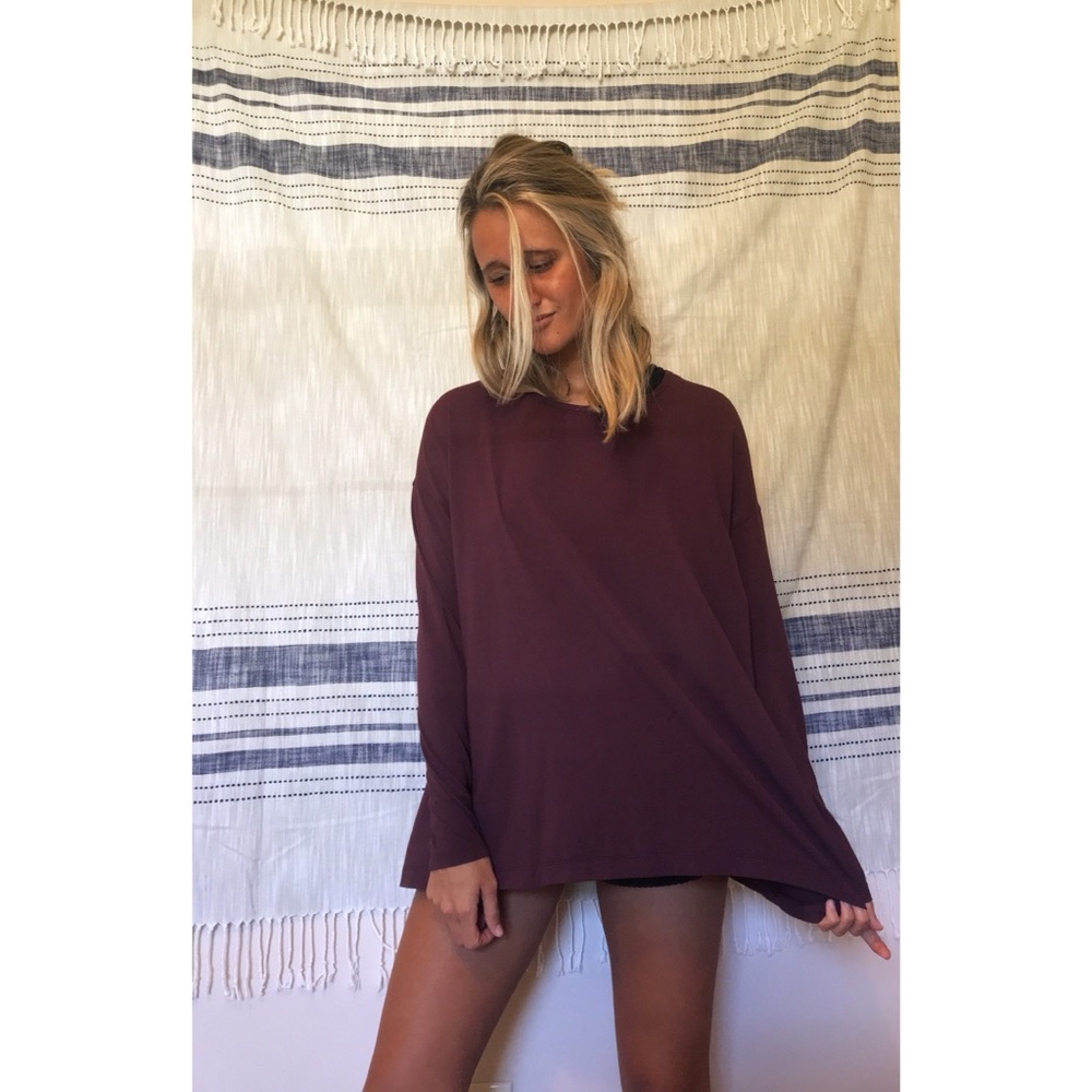 Lululemon long sleeve tee